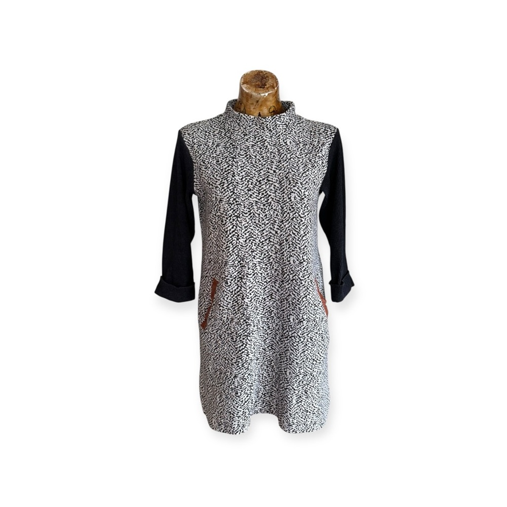 THML dress black white brown pockets medium TM4393-1 high neck long sleeve